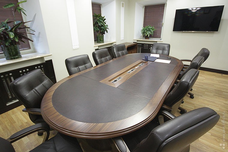 Столы для переговоров на заказ, Столярное производство в Москве 